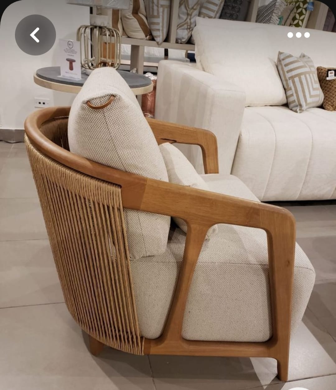 Chairs & Accent Armchairs showcase
